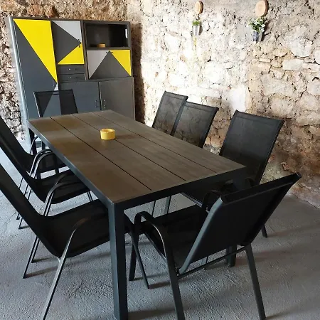 Apartman Alberta *