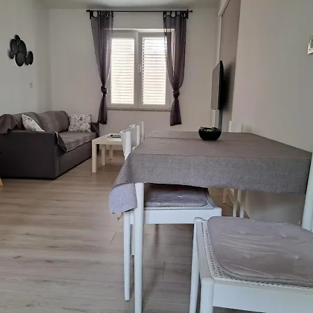 Alberta Apartmán Vodice
